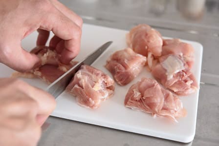 닭튀김 재료 닭다리살 감자전분 간장