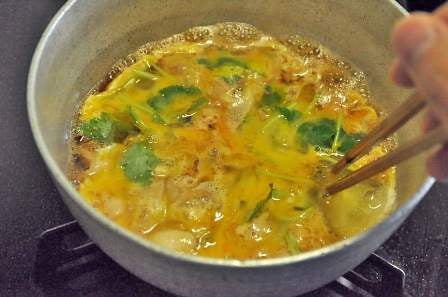 닭고기 달걀덮밥 - 달걀 익히기