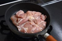 닭고기 간장조림 속 굽기