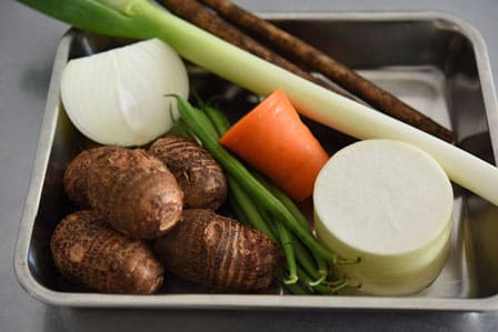 돼지고기 된장국 재료 삼겹살 무 당근